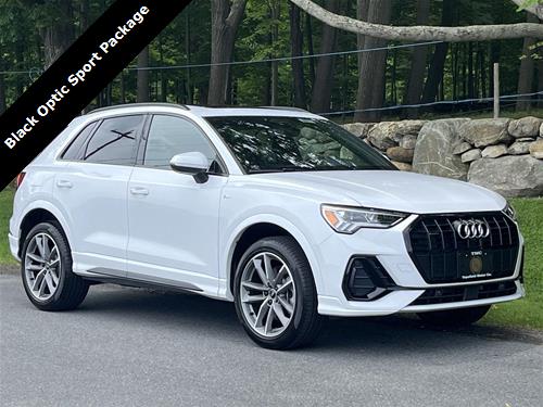 2024 Audi Q3 S line Premium Plus