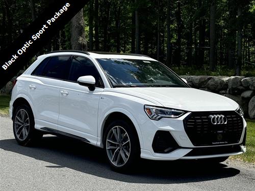 2024 Audi Q3 S line Premium Plus