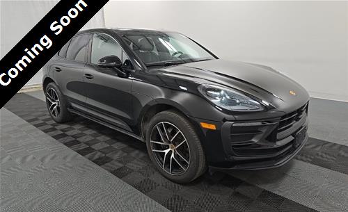 2023 Porsche Macan Base