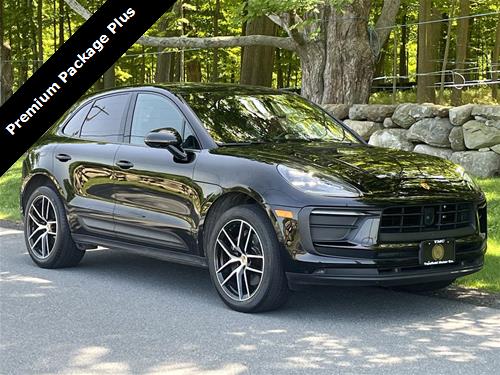 2023 Porsche Macan Base