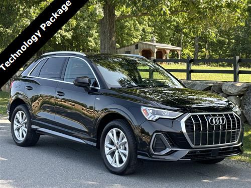 2024 Audi Q3 S line Premium Plus