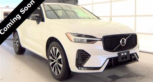 2023 Volvo XC60 Plus Dark Theme