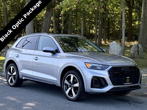 2022 Audi Q5 S line Premium Plus