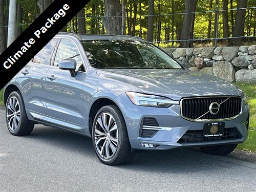 2022 Volvo XC60 Momentum