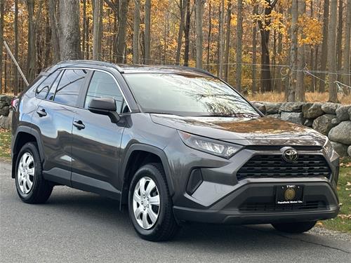 2020 Toyota RAV4 LE