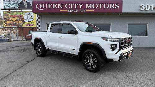 2023 GMC Canyon 4WD AT4