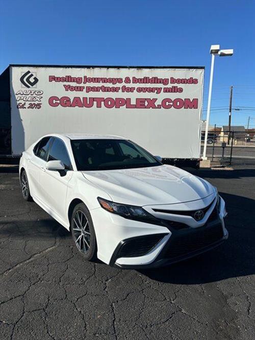 2023 Toyota Camry SE