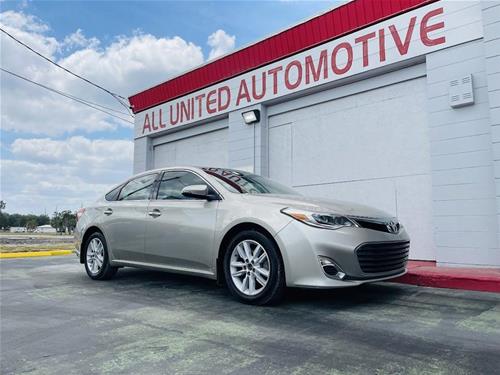 2013 Toyota Avalon XLE