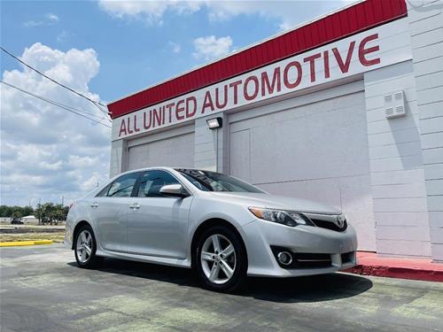 2013 Toyota Camry SE