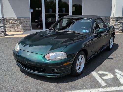 1999 Mazda MX-5 Miata Base
