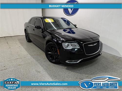 2016 Chrysler 300 Limited