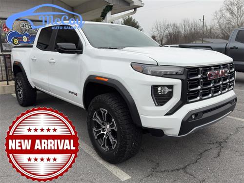 2024 GMC Canyon AT4's photo