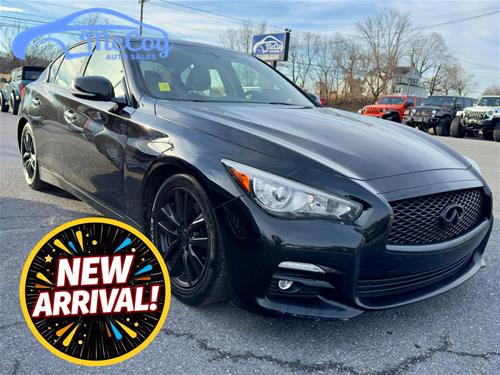 2015 INFINITI Q50 Premium's photo