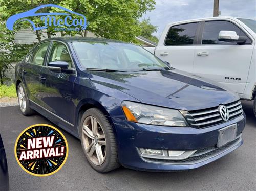 2015 Volkswagen Passat 1.8T SE w/Sunroof & Nav Auto PZEV's photo
