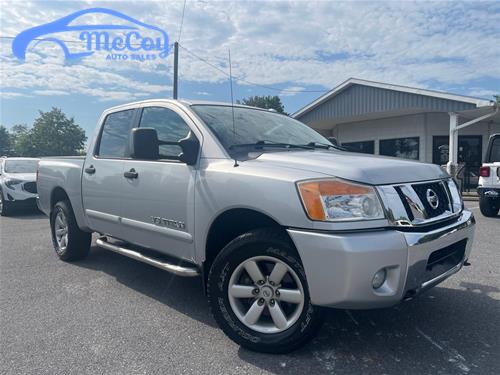 2010 Nissan Titan SE