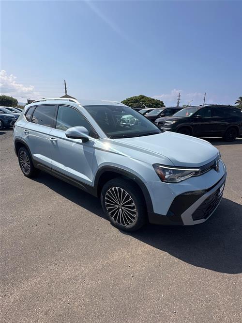 2025 Volkswagen Taos SE