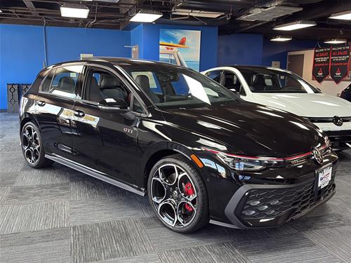 2025 Volkswagen Golf GTI Autobahn
