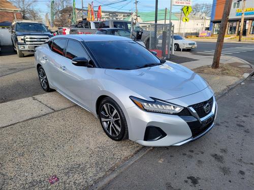 2020 Nissan Maxima SV
