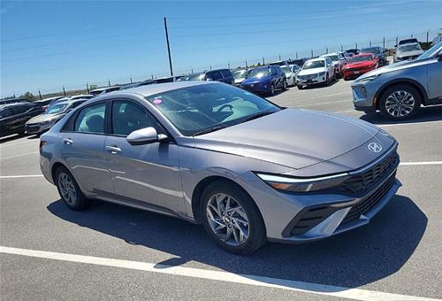 2024 Hyundai Elantra SEL “Lizzy”