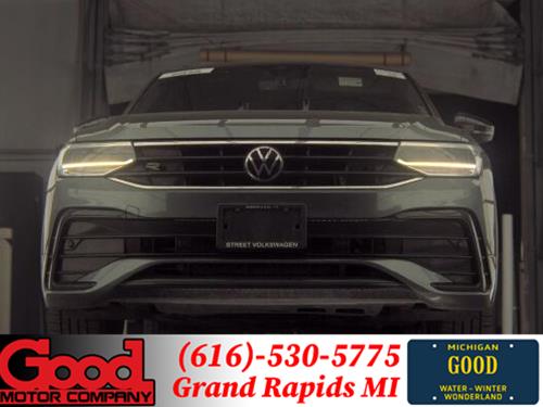 2022 Volkswagen Tiguan SE R-Line Black