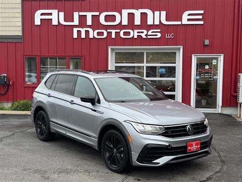 2022 Volkswagen Tiguan SE R-Line Black