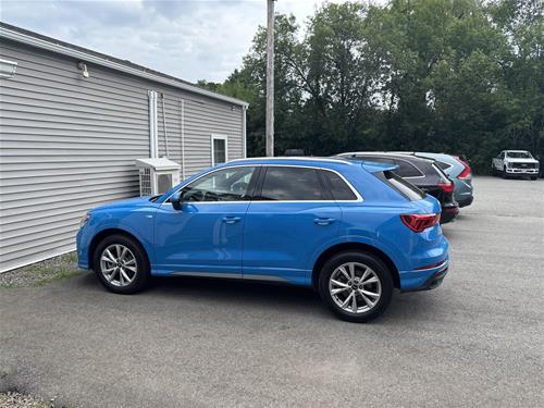 2023 Audi Q3 S line Premium