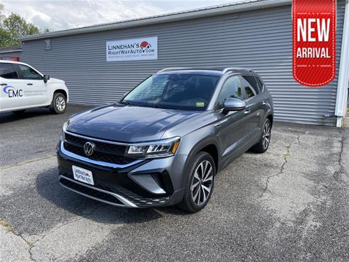 2023 Volkswagen Taos SE