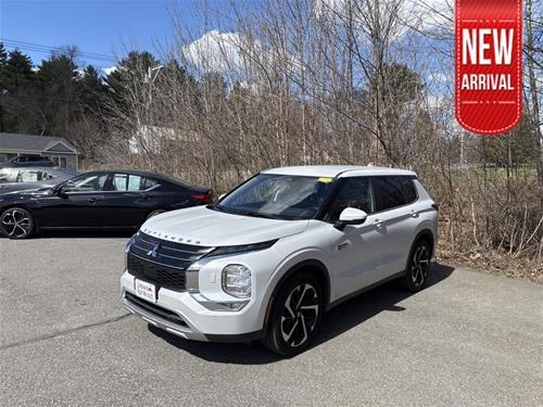 2024 Mitsubishi Outlander PHEV SE