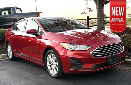 2020 Ford Fusion SE