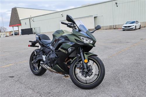 2024 KAWASAKI Ninja EX650