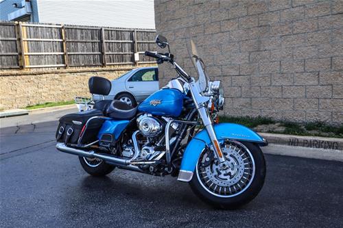 2011 HARLEY DAVIDSON FLHRC Road King