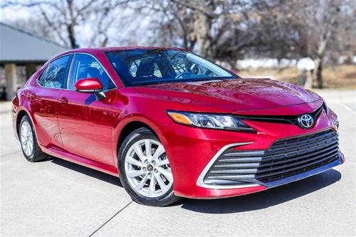 2022 Toyota Camry LE