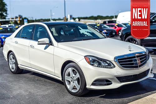 2016 Mercedes-Benz E-Class's photo