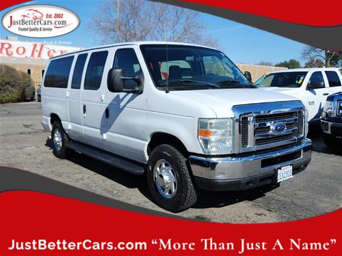 2013 Ford E-Series Passenger XLT