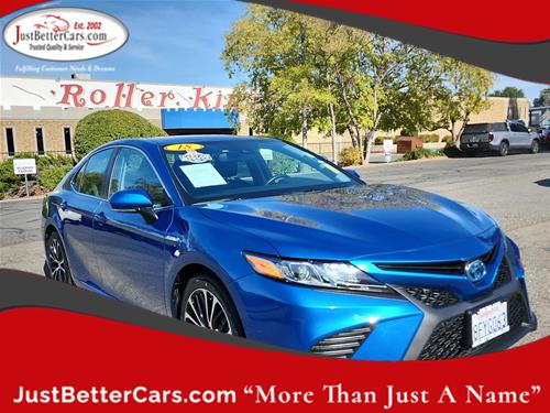 2018 Toyota Camry Hybrid Hybrid SE