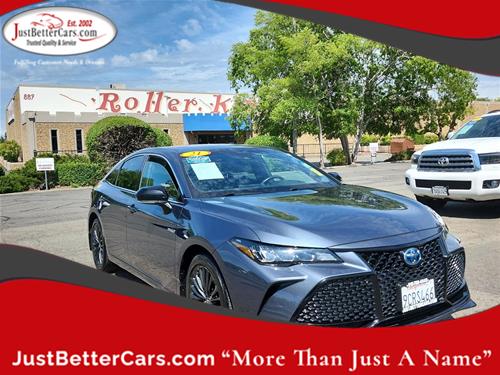 2021 Toyota Avalon Hybrid XSE