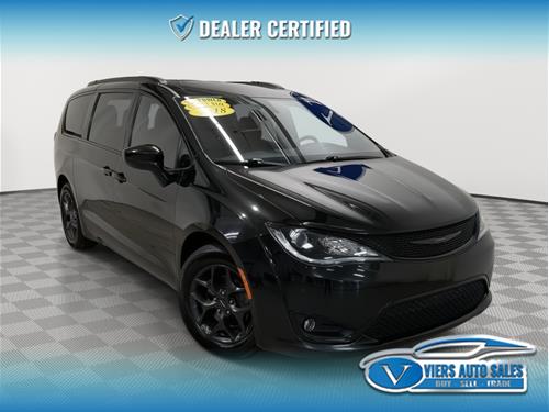 2018 Chrysler Pacifica Touring L Plus