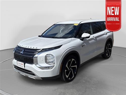 2024 Mitsubishi Outlander PHEV SE